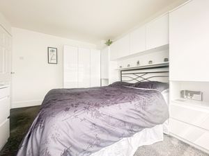 Photo 5- click for photo gallery